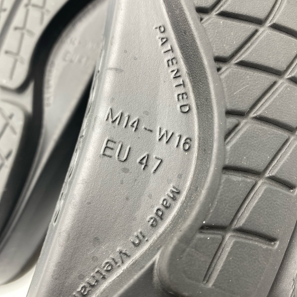 OOFOS Ooriginal Sandals Black Flip Flops, Men's Size 14 Thong Orthopedic - Picture 5 of 7